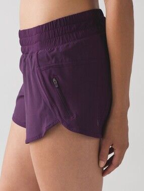 Lululemon Tracker Short IV Darkest Magenta Running Size 6 Purple Athletic Gym